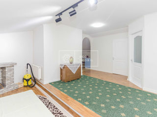 Apartament cu 3 camere, 65 m², Centru, Chișinău foto 4
