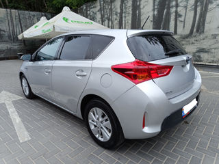 Toyota Auris foto 4