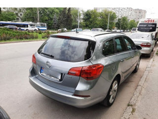 Opel Astra foto 2