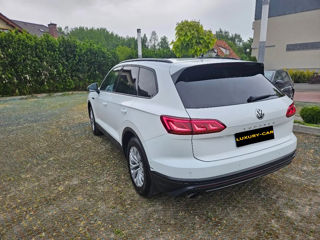 Volkswagen Touareg foto 5