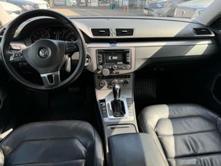 Volkswagen Passat foto 4