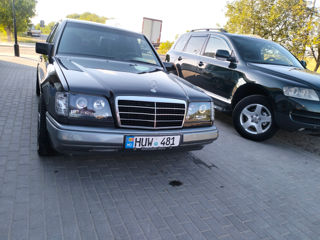 Mercedes E-Class foto 3