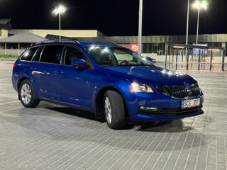 Skoda Octavia foto 2