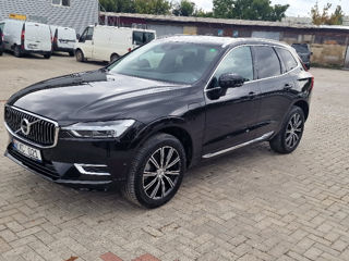 Volvo XC60 foto 2