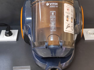 Пылесос Vitek VT-1894 OR