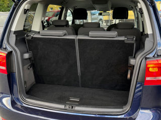 Volkswagen Touran foto 19