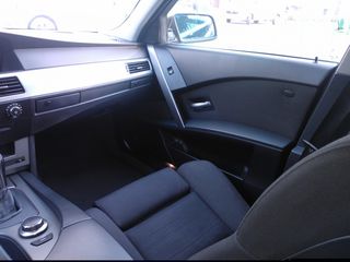 BMW 5 Series foto 4