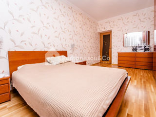 Apartament cu 3 camere, 94 m², Ciocana, Chișinău foto 8