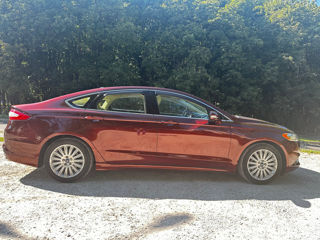 Ford Fusion foto 3