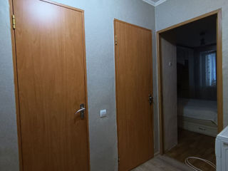 Apartament cu 3 camere, 68 m², Molodova, Bălți foto 5