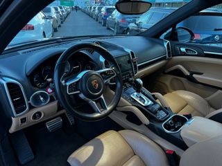 Porsche Cayenne foto 6