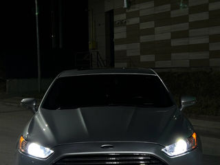 Ford Fusion foto 5