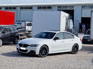 BMW 3 Series foto 4