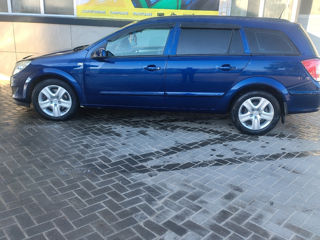 Opel Astra, 2007 г.