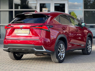 Lexus NX Series foto 6