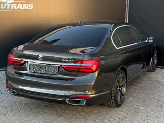 BMW 7 Series foto 4