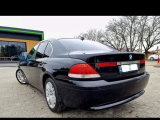 BMW 7 Series foto 2