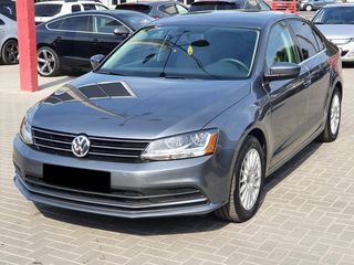 Volkswagen Jetta foto 1