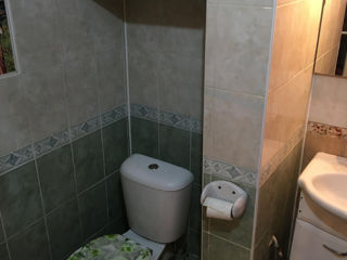 Apartament cu 2 camere, 65 m², Botanica, Chișinău foto 3