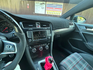 Volkswagen Golf foto 3