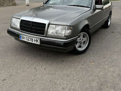 Mercedes Series (W124)