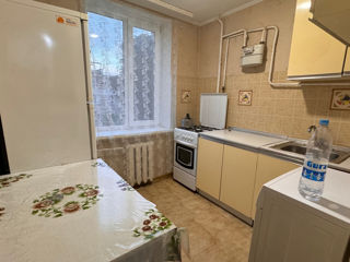 Apartament cu 2 camere, 48 m², Botanica, Chișinău