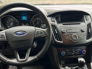 Ford Focus foto 7