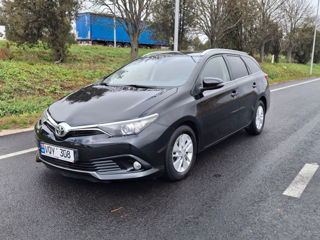 Toyota Auris foto 2