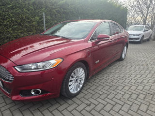 Ford Fusion foto 5