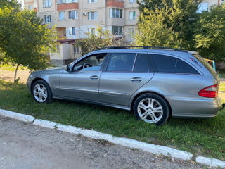 Mercedes E-Class foto 3