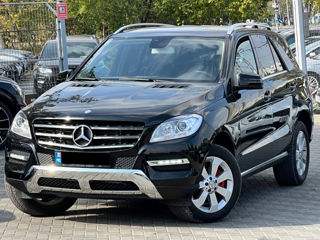 Mercedes M-Class foto 3