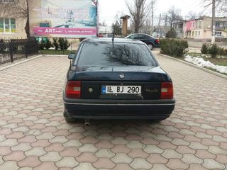 Opel Vectra foto 4