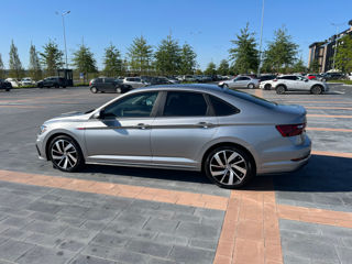 Volkswagen Jetta foto 6