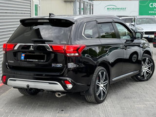 Mitsubishi Outlander foto 5