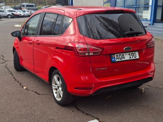 Ford B-Max foto 2