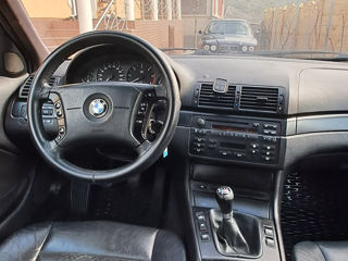 BMW 3 Series foto 6