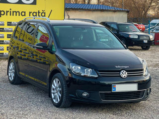 Volkswagen Touran foto 3