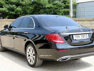 Mercedes E Class foto 2