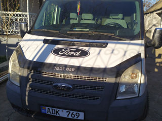 Ford Transit foto 2