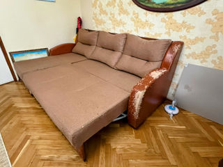 Vând canapea second hand în stare bună. foto 3