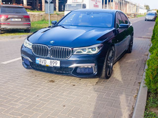 BMW 7 Series foto 1