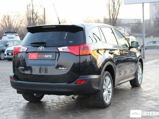 Toyota Rav 4 foto 5