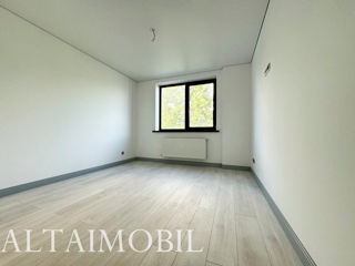 Apartament cu 3 camere, 73 m², Poșta Veche, Chișinău foto 8