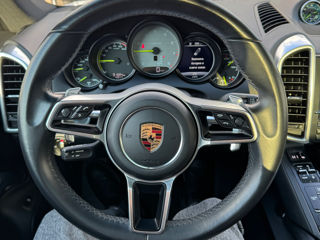 Porsche Cayenne foto 7