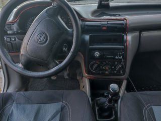 Opel Astra foto 6