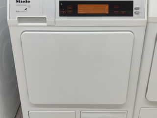 Профессиональная сушильная машина Miele T8001WP Supertronic