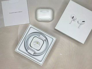 Продам apple Air-pods PRO Wireless Charging Case original foto 2