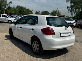 Toyota Auris foto 7