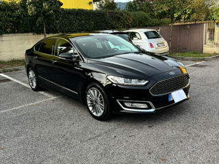 Ford Mondeo foto 1