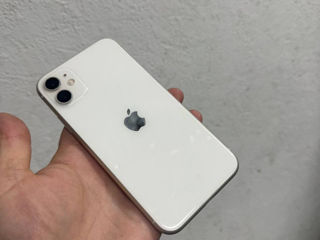 iPhone 11 128Gb foto 3